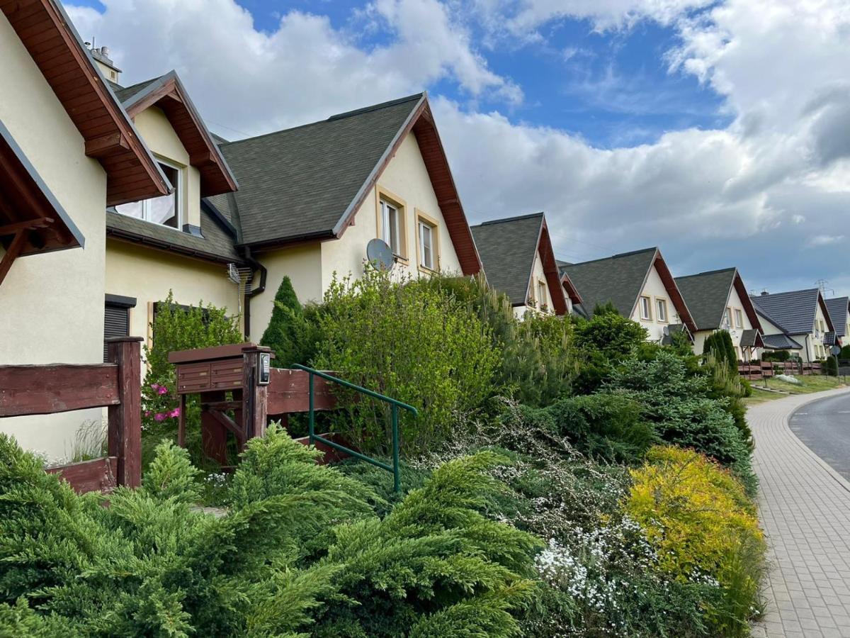 Apartament Hemingwaya Еленя-Гура Экстерьер фото